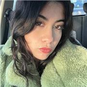 Je souhaite être professeure particulier de français et accompagner les élèves, les aider dans leur progression.